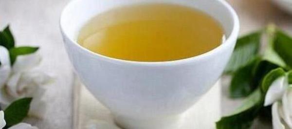 What kind of tea can be used to nourish the stomach?