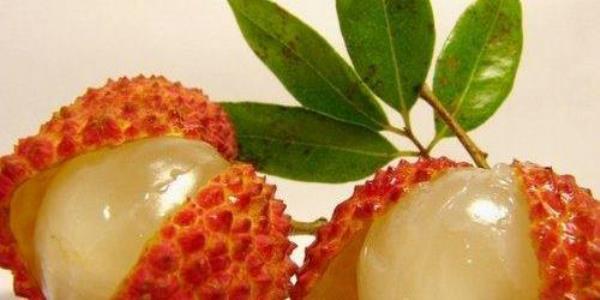 What should I do if I eat lychee? How to eat lychee without excessive heat? The efficacy and role of lychee�