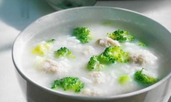 How to make broccoli and mushroom porridge