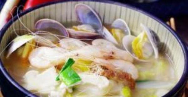 How to make cabbage and three delicacies soup