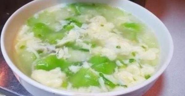 How to make loofah and cucumber soup