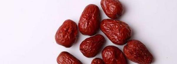 How to eat red dates in winter to get the most nutrition