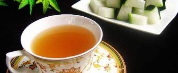 Teach you how to make your own pineapple flavored winter melon tea