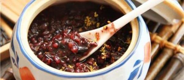 How to make sweet-scented osmanthus and red bean porridge?