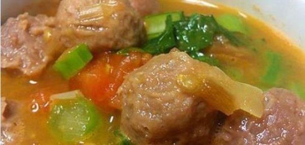 How to make beef dumpling soup